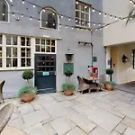 Du Vin Hotel