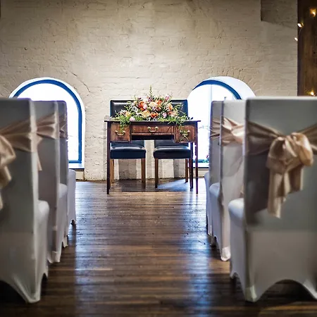 Du Vin Hotel