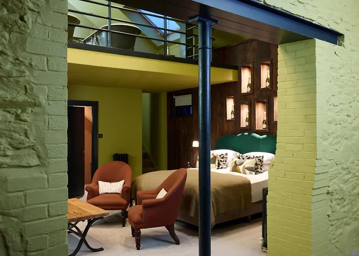 布里斯托杜文酒店