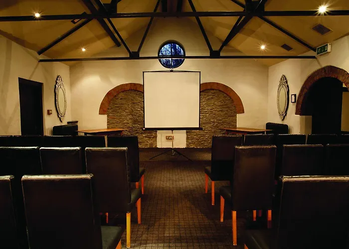 布里斯托杜文酒店