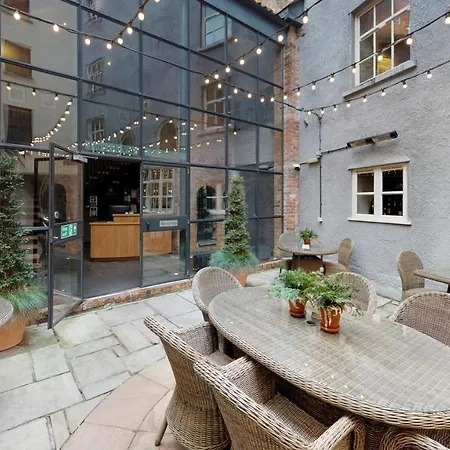 Du Vin Hotel