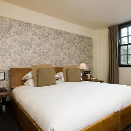 Du Vin 4* Bristol