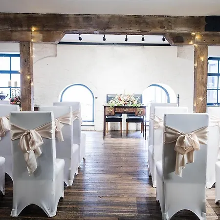 Du Vin Hotel