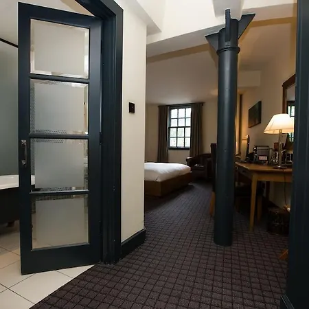Du Vin Hotel 4*